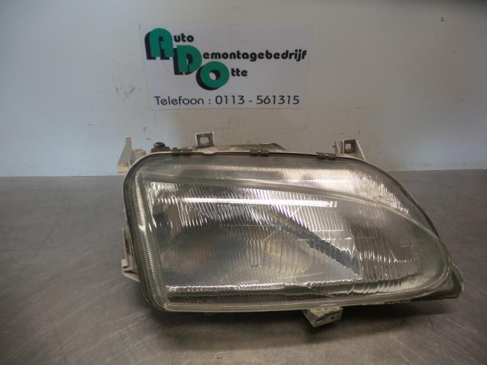 Phare droit d'un Ford Galaxy, Autos : Pièces & Accessoires, Éclairage, Ford, Utilisé, 3 mois de garantie, Enlèvement ou Envoi