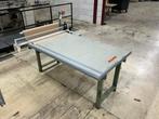 cutting table