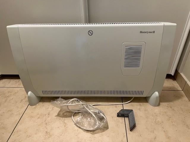 convector verwarming elektrisch (niet gebruikt! - 3 stuks), Ophalen, Zo goed als nieuw, Thermostaat