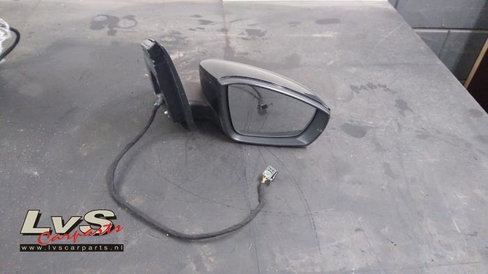 Rétroviseur extérieur droit d'un Volkswagen Polo, Autos : Pièces & Accessoires, Rétroviseurs, Volkswagen, Utilisé, 3 mois de garantie