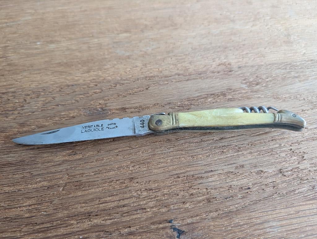 véritable couteau de poche Laguile en inox 440 France, Enlèvement ou Envoi, Comme neuf