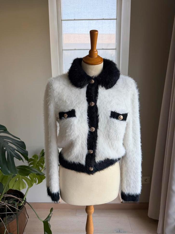 Cardigan Maje - M, Kleding | Dames, Truien en Vesten, Zo goed als nieuw, Maat 38/40 (M), Wit, Ophalen of Verzenden