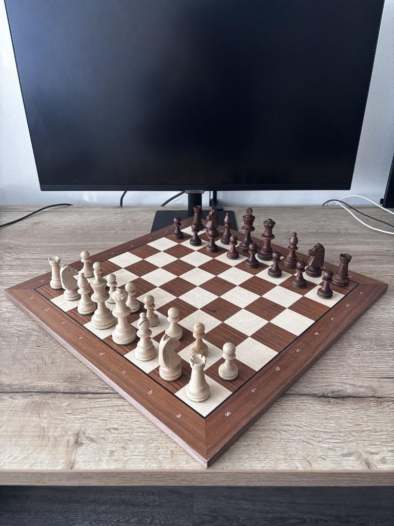 Jeu d'échecs, 1 ou 2 joueurs, Enlèvement, Neuf, Wegiel