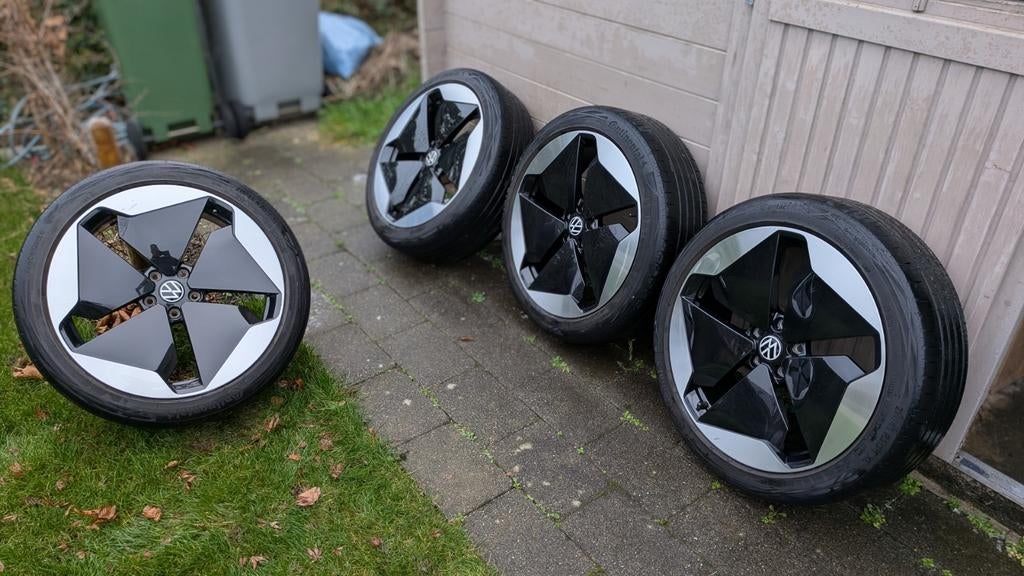 Velgenset + band, VW 20 inch Sanya, continental, Auto-onderdelen, Banden en Velgen, Ophalen, Band(en), Personenwagen, 20 inch