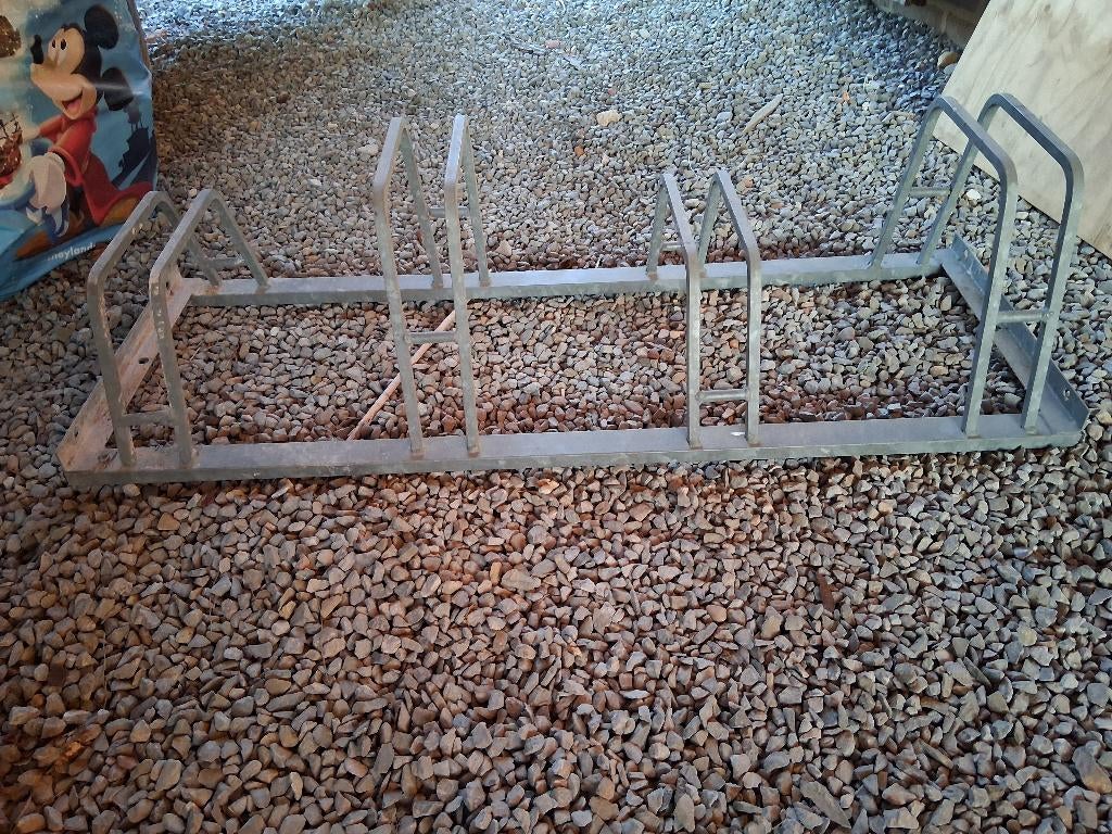 Porte-vélos en fer, Vélos & Vélomoteurs, Enlèvement, Utilisé