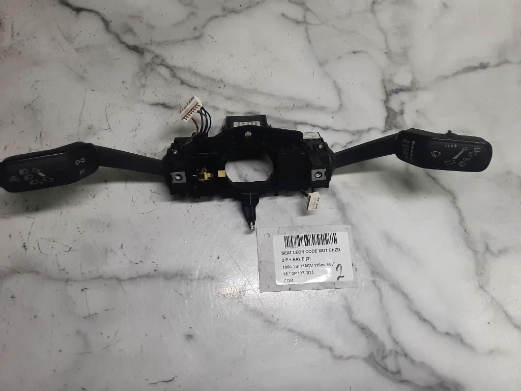 SCHAKELAAR Seat Leon SC (5FC) (5Q0953507BM), Gebruikt, Mevr. I. Hauben, Rue de l'Espoir 34 34
4030  GRIVEGNÉE, BE, Info@Collignon.be