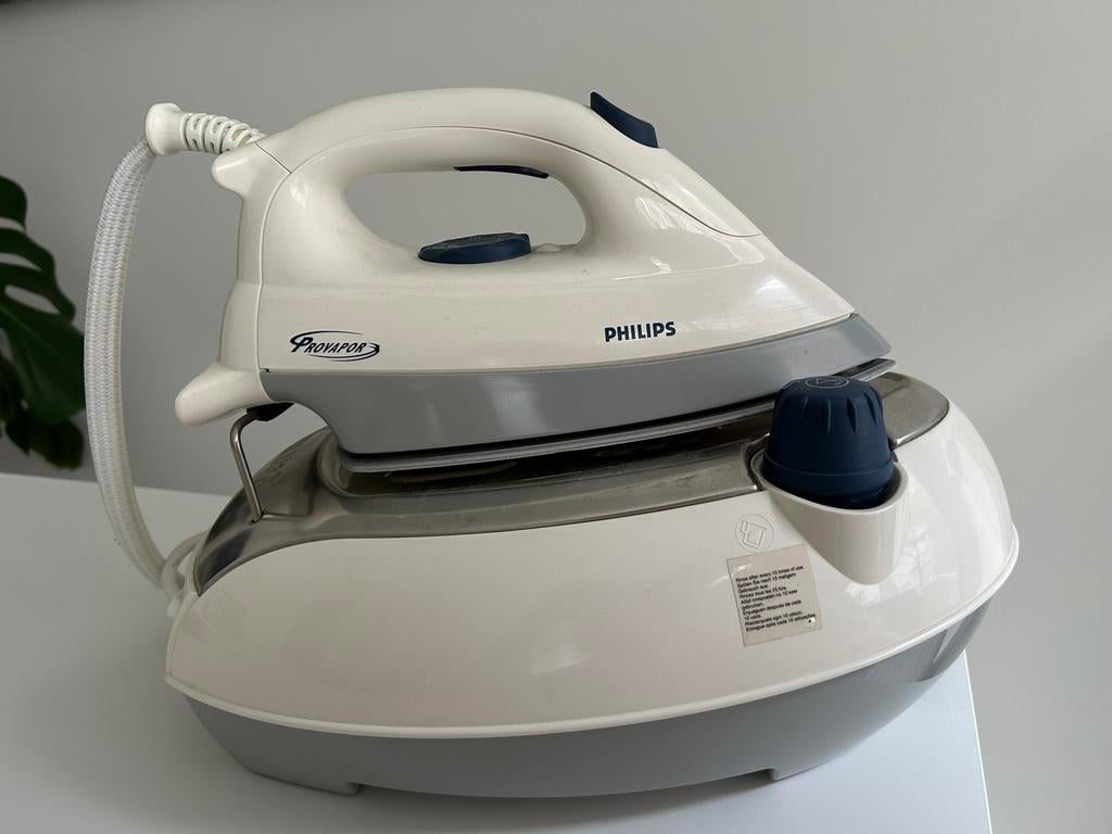 Stroomstrijkijzer philips provapor 6068, Elektronische apparatuur, Strijkijzers en Strijkplanken, Ophalen, Gebruikt, Strijkijzer met snoer