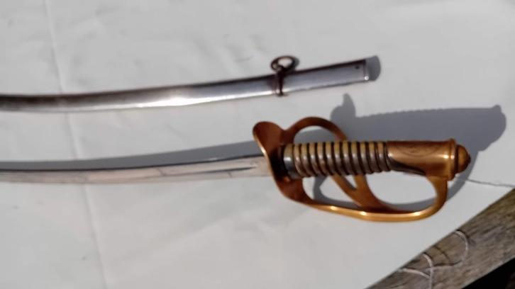Franse sabel cavalerie model 1882 met initialen A E, Verzamelen, Militaria | Algemeen, Landmacht, Zwaard of Sabel, Ophalen of Verzenden