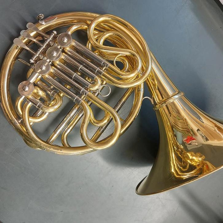 Yamaha YHR-664D dubbelhoorn – afschroefbare beker, Muziek en Instrumenten, Blaasinstrumenten | Hoorns, Ophalen