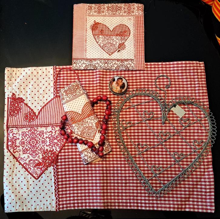 Lot de 6 cadeaux cœur, Maison & Meubles, Accessoires pour la Maison | Décorations murale, Neuf, Enlèvement ou Envoi