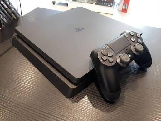 Playstation 4 en parfait état de fonctionnement, Consoles de jeu & Jeux vidéo, Consoles de jeu | Sony PlayStation 4