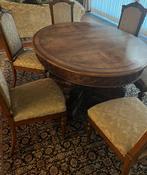 Zeer grote uitschuifbare eettafel ( 6 meter) + 6 stoelen, Antiek en Kunst, Ophalen