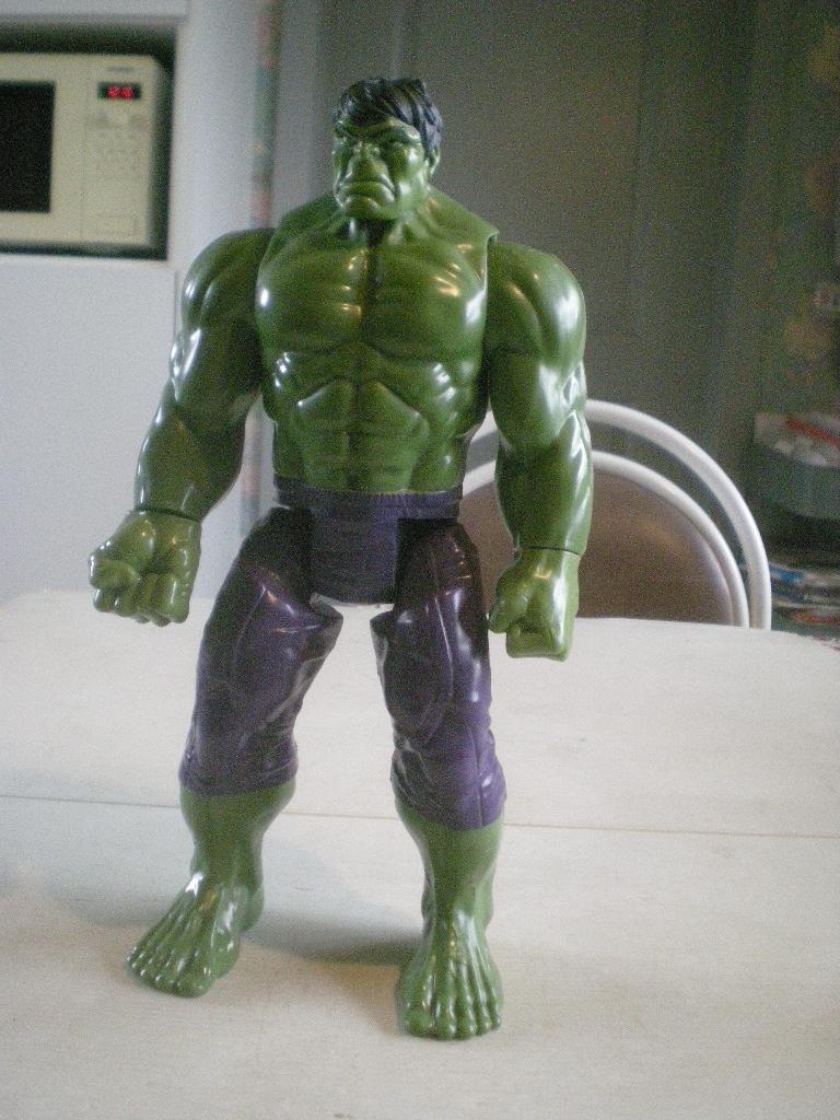 hulk, Kinderen en Baby's, Speelgoed | Actiefiguren, Ophalen of Verzenden, Zo goed als nieuw