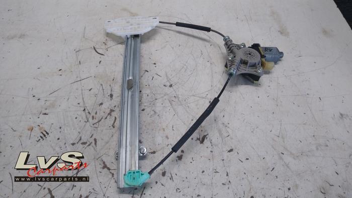 Mécanique vitre 4portes avant droite d'un Kia Stonic, Autos : Pièces & Accessoires, Vitres & Accessoires, Kia, Utilisé, 3 mois de garantie