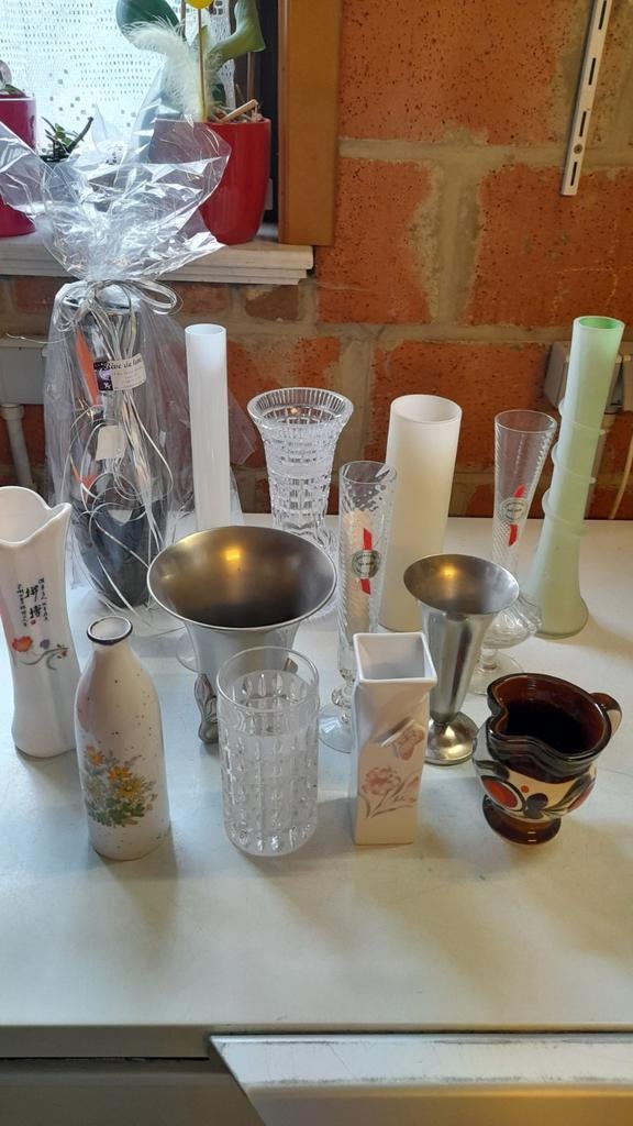 differents vases, Enlèvement ou Envoi