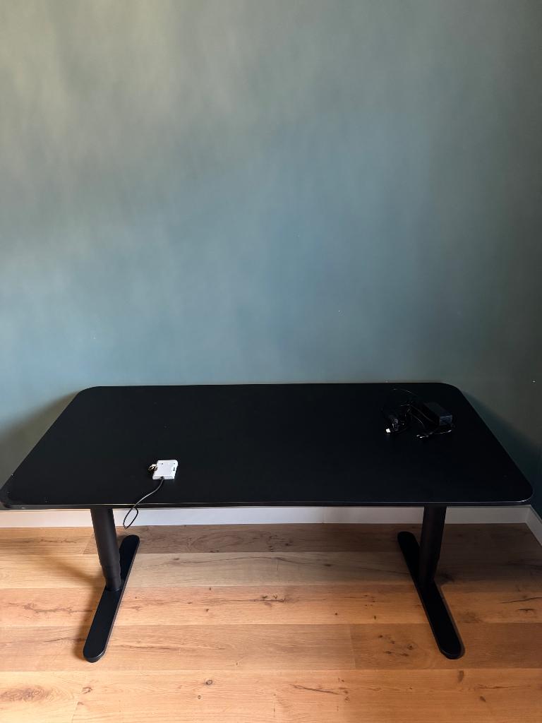 Elektrisch zit-sta bureau, Ophalen, 180 cm, Zo goed als nieuw, 60 cm