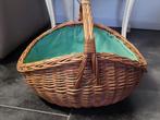 Panier à  récolte en osier tressé  artisanal fait main, Enlèvement