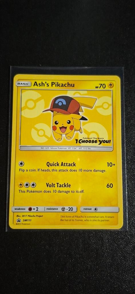 Ash's Pikachu SM111 Promo – Sinnoh Cap – Near Mint, Hobby en Vrije tijd, Verzamelkaartspellen | Pokémon, Zo goed als nieuw, Losse kaart