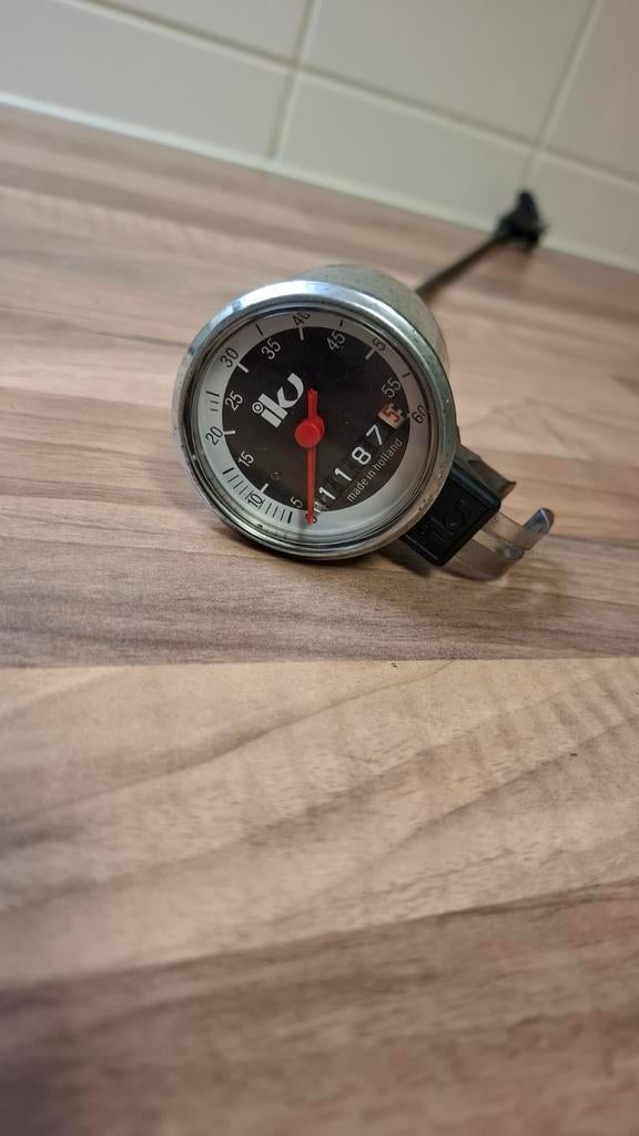 Iku km teller voor op de fiets, Auto-onderdelen, Dashboard en Schakelaars, Ophalen