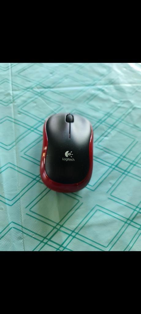 Logitech Muis Draadloos (nieuw), Computers en Software, Muizen, Nieuw, Muis, Rechtshandig, Draadloos, Ophalen