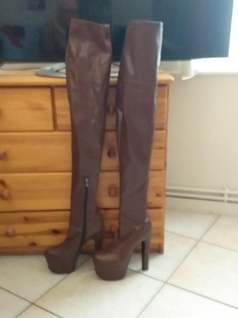 cuissardes brune, Neuf, Enlèvement ou Envoi, Brun, Bottes hautes