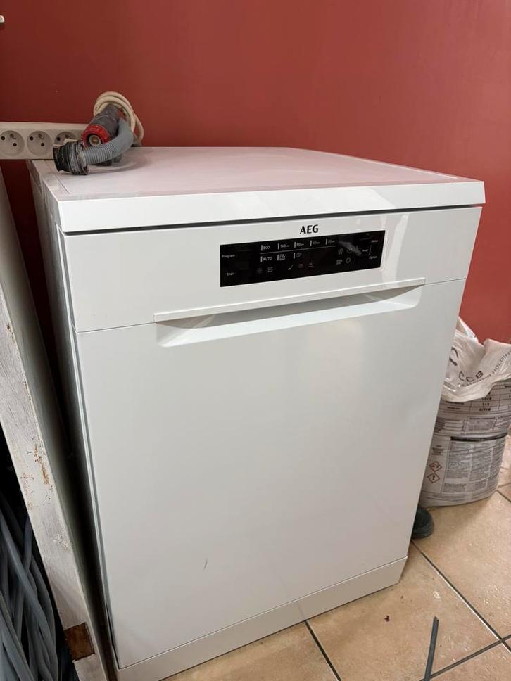 Lave-vaisselle AEG SatelliteClean 6000 – FFB74907ZW, Electroménager, Lave-vaisselle, Comme neuf, Enlèvement