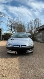 Peugeot 206 (2001) –Lage km-stand Ideale starterswagen €1700, Auto's, Stof, Bluetooth, 5 zetels, Particulier