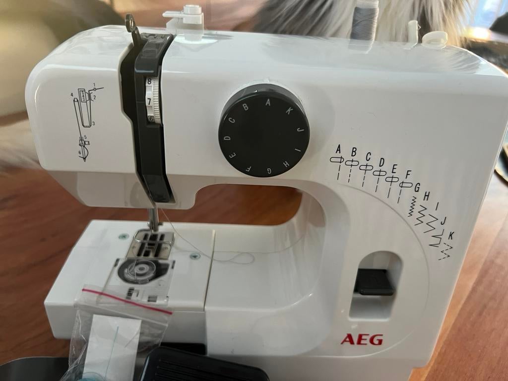 Naaimachine voor kinderen, Hobby en Vrije tijd, Naaimachines en Toebehoren, Ophalen, Zo goed als nieuw, Naaimachine