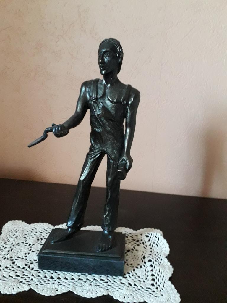 Beroepenbeeldje, Ophalen