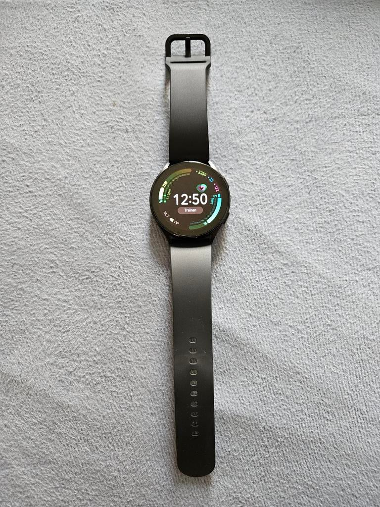 Montre Samsung Galaxy 5 44mm noir/gris, Enlèvement, Gris