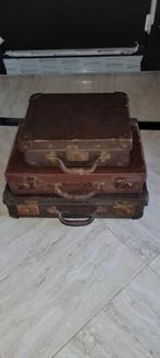 Oude valiezen koffers, Enlèvement