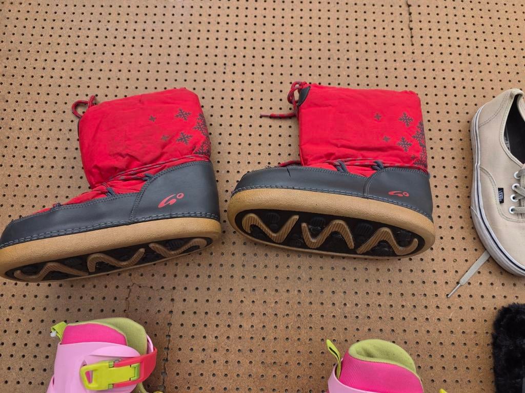 Kinder schoenen & laarzen set + skeelers, Overige typen, Ophalen of Verzenden, Zo goed als nieuw, Vans