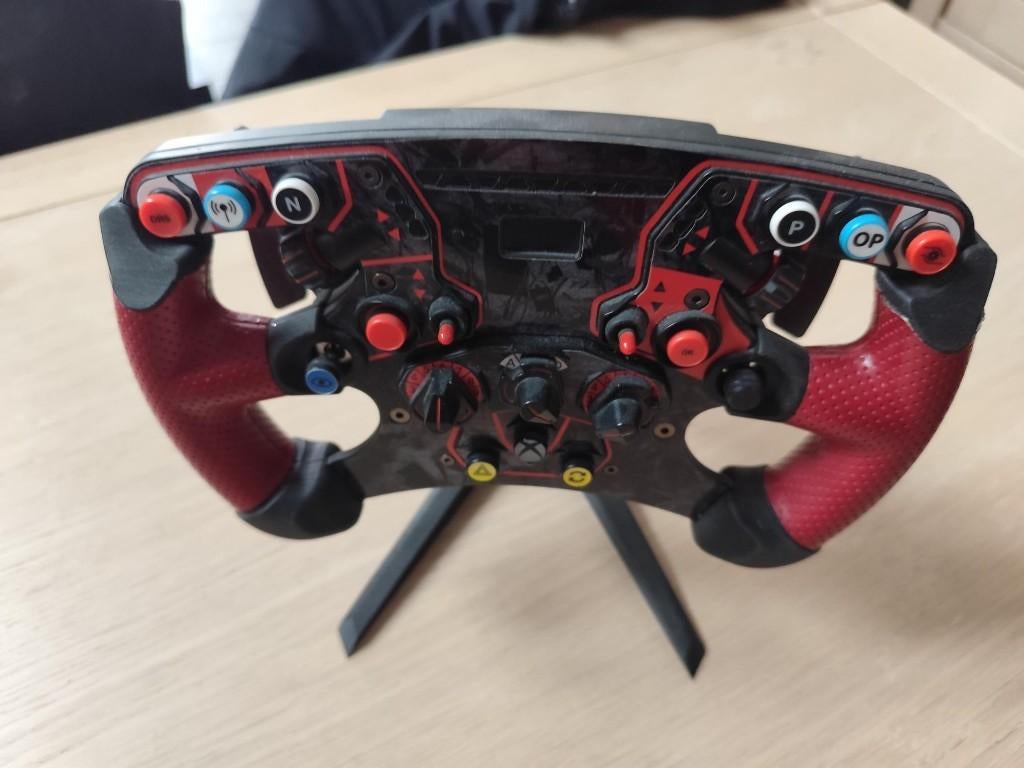 Volant FANATEC, Consoles de jeu & Jeux vidéo, Jeux | PC, 1 joueur, À partir de 12 ans, Enlèvement, Utilisé