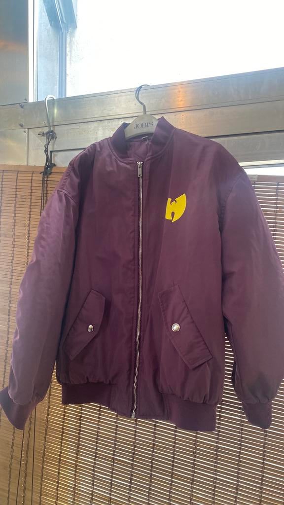 Bomberjack Wu- Tang - Paars, medium ( baggy small), Ophalen of Verzenden, Zo goed als nieuw, Paars