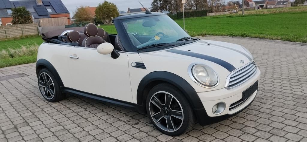 Mini Cooper cabrio Chilli pack R57, Auto's, Mini, Particulier, Cabrio, Ophalen of Verzenden