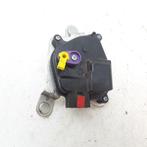 VEROUILLAGE CENTRALISEE MOTEUR Hyundai i20 (01-2008/12-2015), Utilisé, Hyundai