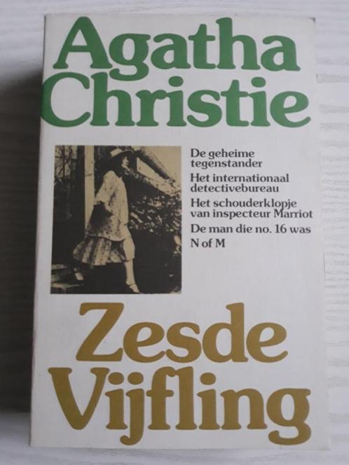 Boek Christie – Zesde vijfling, Boeken, Detectives, Gelezen, Ophalen of Verzenden
