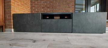 TV kast Ikea beschikbaar voor biedingen