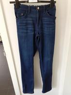 C & A donkerblauwe jeans Maat: 36 Prijs: € 2, Kleding | Dames, Spijkerbroeken en Jeans, Blauw, C & A, Ophalen of Verzenden, W28 - W29 (confectie 36)