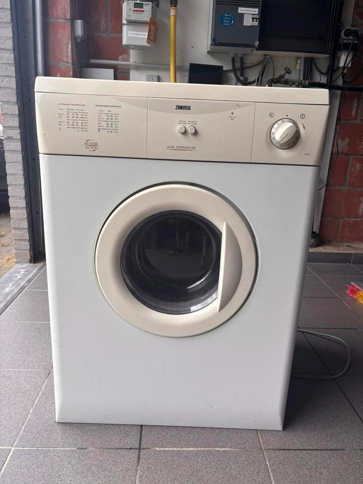 Zanussi droogkast – Dual Temperature – goed werkend, Elektronische apparatuur, Droogkasten, Gebruikt, Bovenlader, Ophalen