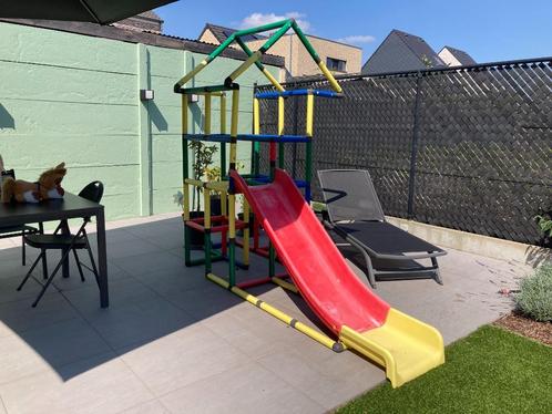 Quadro speeltoestel met glijbaan en veel extra onderdelen, Kinderen en Baby's, Speelgoed | Buiten | Speeltoestellen, Gebruikt