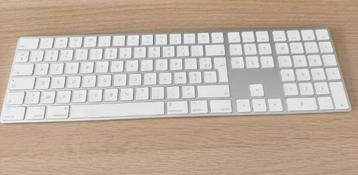 Apple magic keyboard azerty beschikbaar voor biedingen