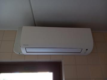 airco DAIKIN, slechts 2 jaar gebruikt, werkt perfect, zgst