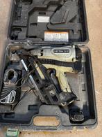 Cloueuse hurachi, Enlèvement, Utilisé