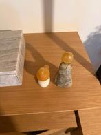 2 Russische beeldjes: vrouw en vogel, Verzamelen, Ophalen of Verzenden, Gebruikt, Mens