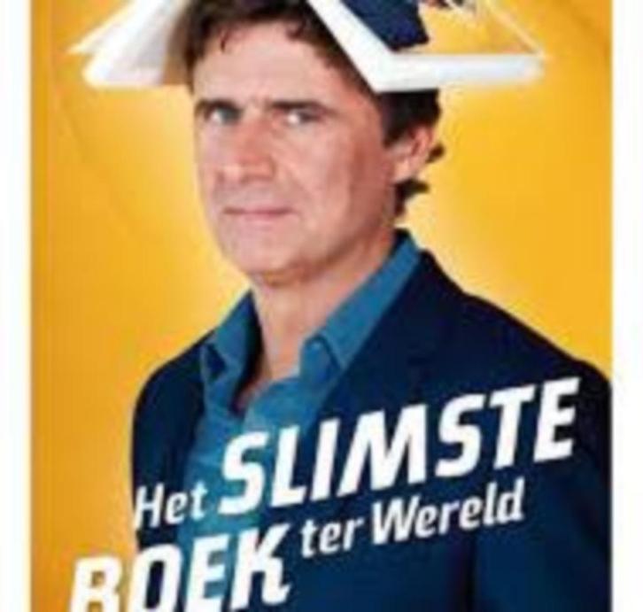 Het slimste boek ter wereld Sam de Graeve  302 blz, Boeken, Film, Tv en Media, Zo goed als nieuw, Ophalen of Verzenden