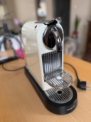 Nespresso Citiz koffie machine, Machine à espresso, Réservoir d'eau amovible, Enlèvement ou Envoi, Utilisé