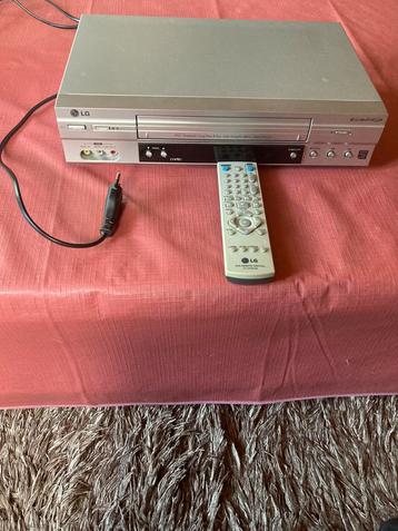 Video casette recorder, Enlèvement, Utilisé, LG