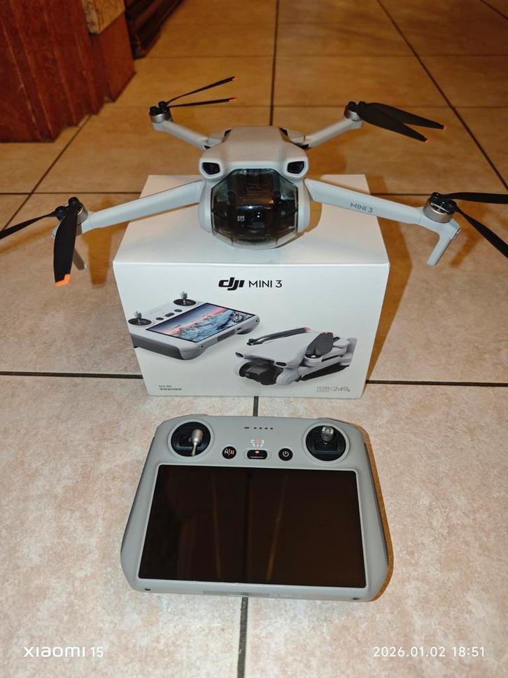 Drone : DJI mini 3, TV, Hi-fi & Vidéo, Drones, Comme neuf, Enlèvement ou Envoi