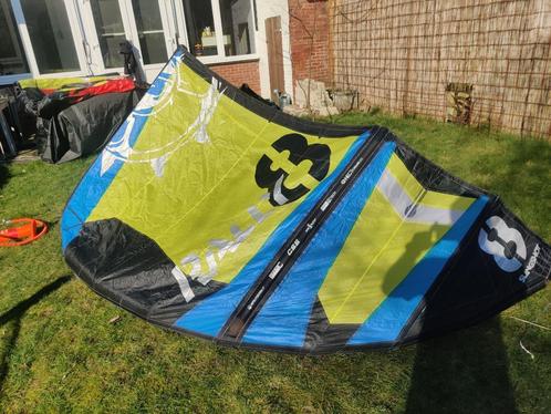 slingshot rally 8m (ZGAN, Big air, beginnersvriendelijk), Watersport en Boten, Kitesurfen, Zo goed als nieuw, Kite, 8 m², Ophalen of Verzenden